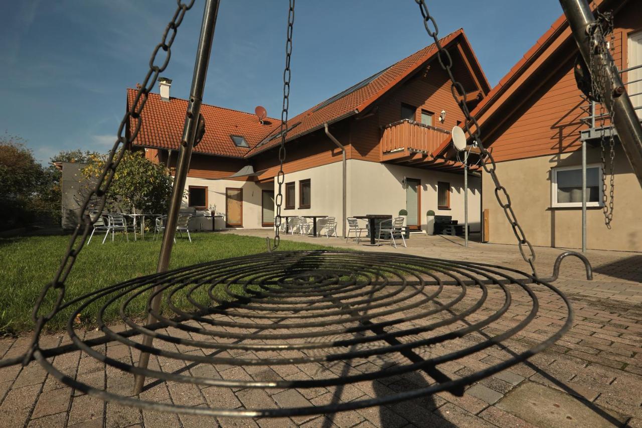 Pension Zum Paradies Harthausen  Exterior photo
